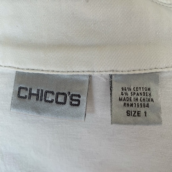 CHICO’S WOMEN’S WHITE JEAN JACKET      SIZE 1  (Juniors) - Picture 2 of 5